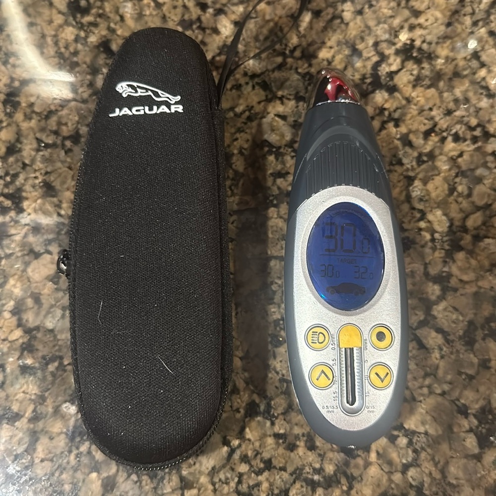 Jaguar tire pressure